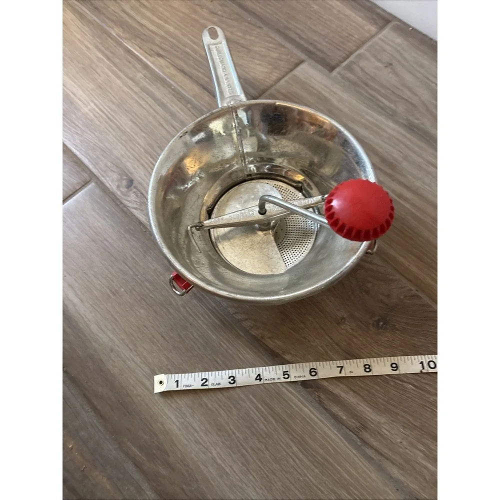 Vintage Guillouard A Nantes Food Mill Sieve Mouli Brevete SGDG France Red Handle